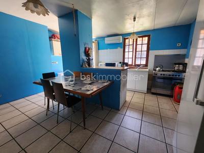 Maison traditionnelle - 157 m² - 6 pièces