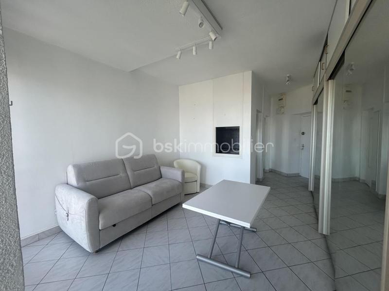 Studio - 26 m² - 1 pièce