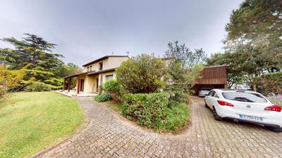 Maison - 167 m² - 5 pièces