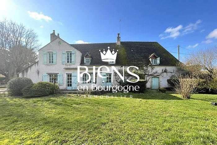 Maison - 190 m² - 6 pièces