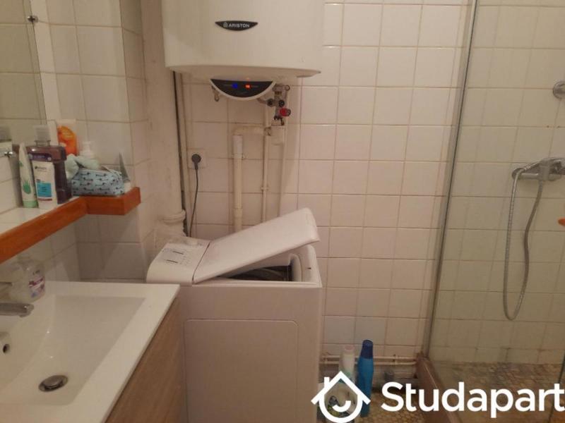 Chambre - 13 m² - 1 pièce