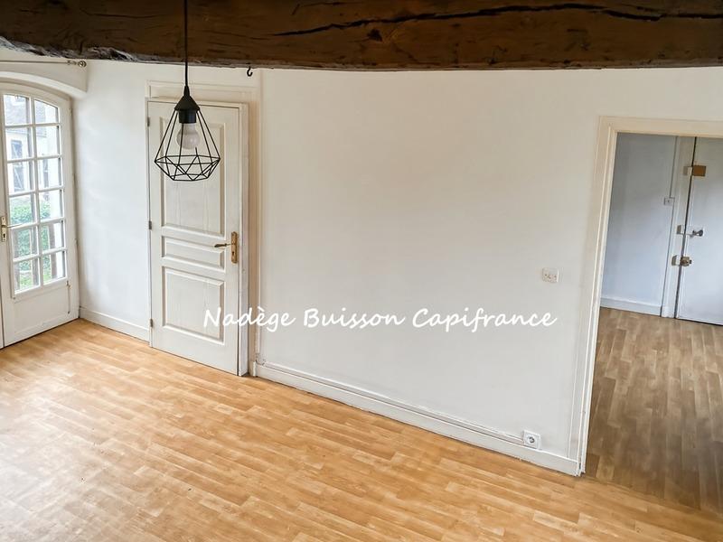 Immeuble - 70 m² - 4 pièces