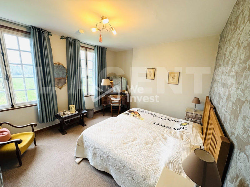 Maison - 264 m² - 7 pièces