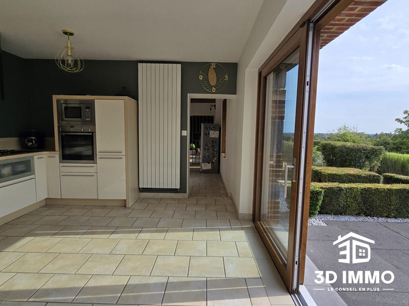 Maison - 230 m² - 7 pièces