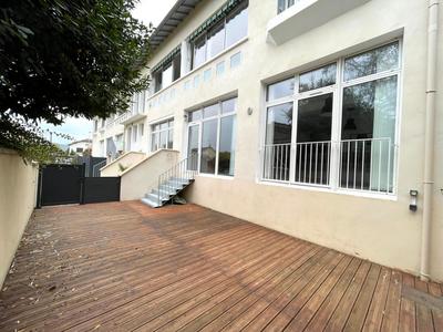 Loft - 82 m² - 4 pièces