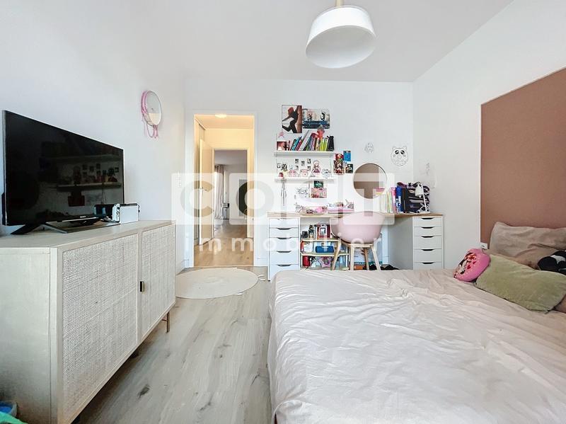 Appartement - 83 m² - 4 pièces