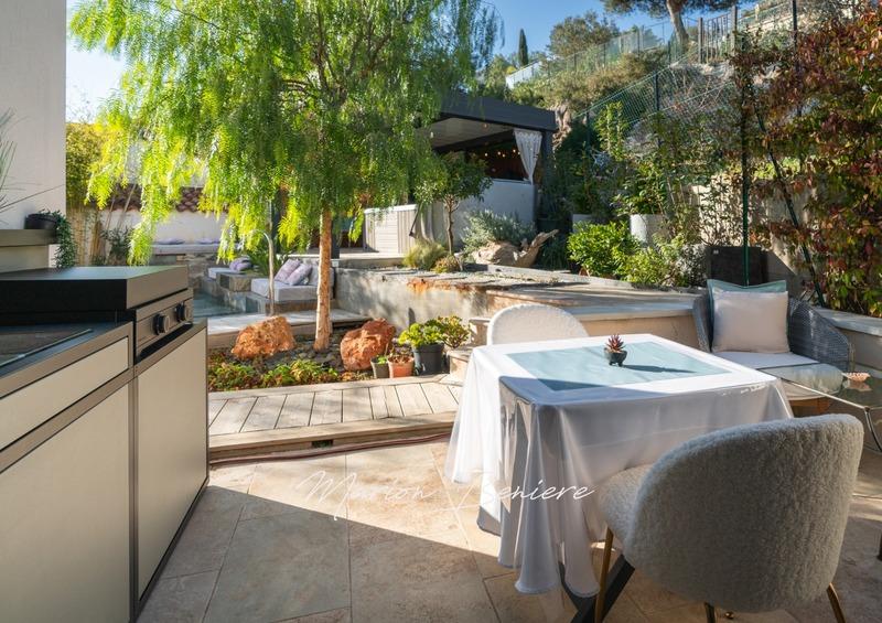 Maison - 143 m² - 5 pièces