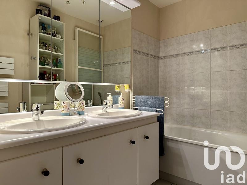 Maison - 96 m² - 6 pièces