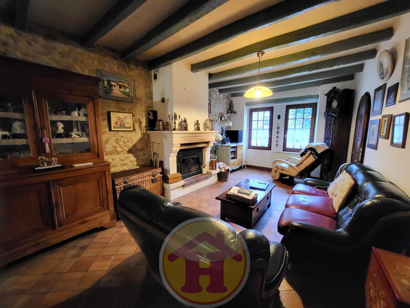 Maison - 192 m² - 6 pièces