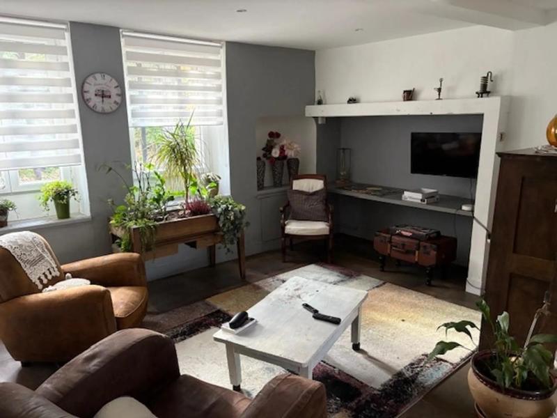 Propriété - 590 m² - 5 pièces