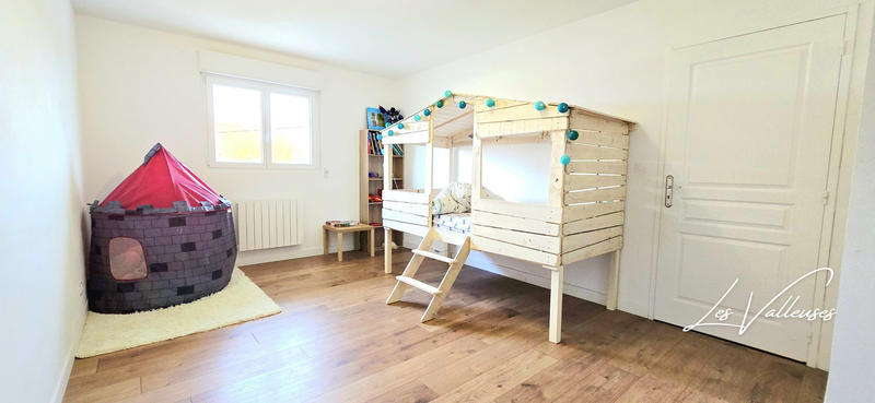 Maison contemporaine - 198 m² - 6 pièces