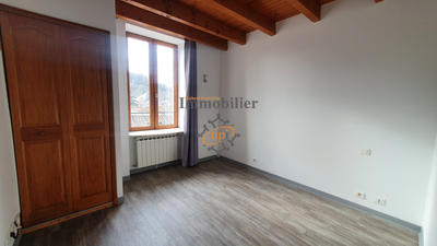 Duplex - 102 m² - 5 pièces