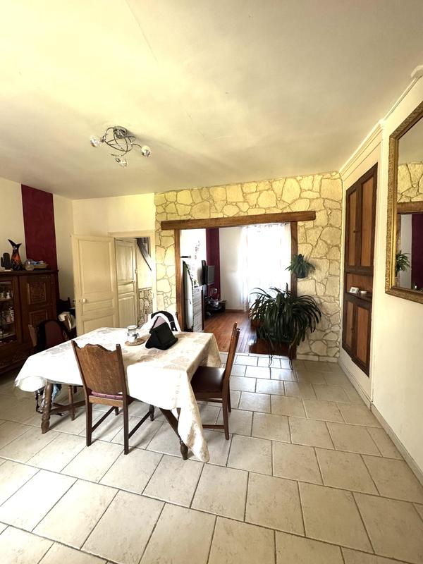 Maison de ville - 100 m² - 5 pièces