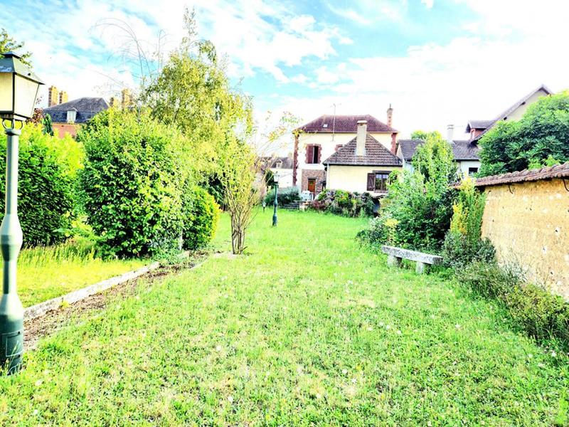 Maison - 137 m² - 6 pièces