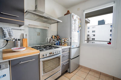 Appartement - 80 m² - 4 pièces