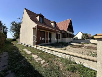 Maison - 207 m² - 7 pièces