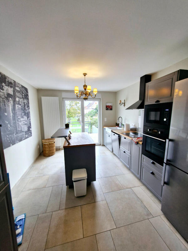 Maison - 86 m² - 4 pièces