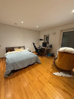 Maison - 240 m² - 7 pièces