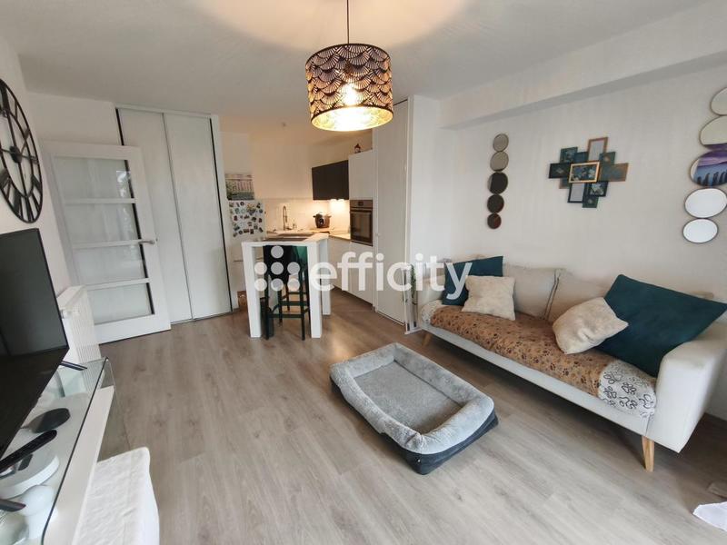 Appartement - 45 m² - 2 pièces