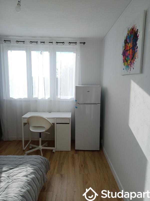 Chambre - 9 m² - 1 pièce