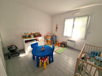 Maison - 95 m² - 4 pièces