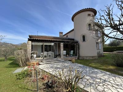 Villa - 170 m² - 5 pièces