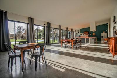 Maison de campagne - 500 m² - 6 pièces