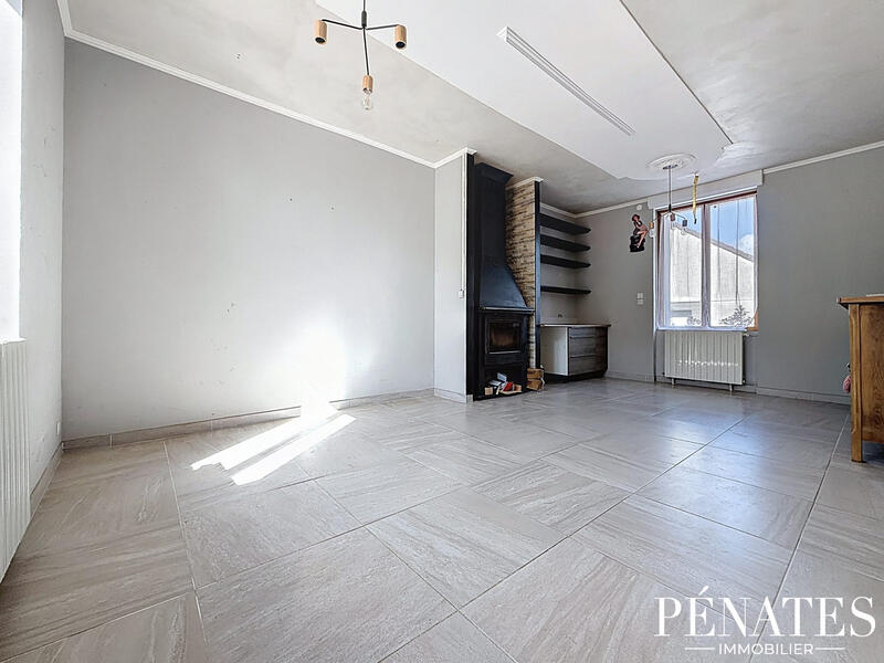 Maison ancienne - 165 m² - 8 pièces