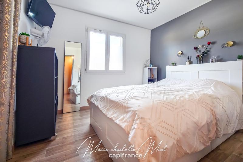 Maison - 220 m² - 6 pièces