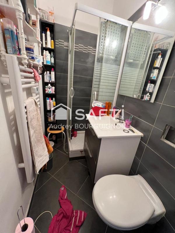 Appartement - 60 m² - 4 pièces