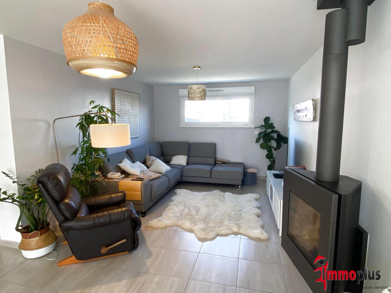 Maison - 145 m² - 6 pièces