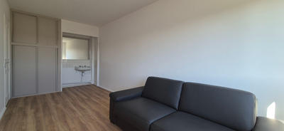 Appartement - 95 m² - 5 pièces