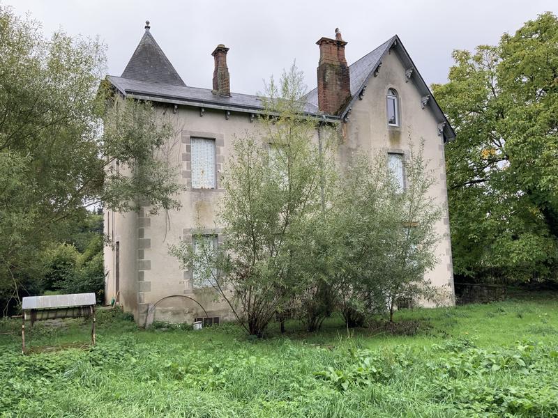 Maison ancienne - 172 m² - 5 pièces
