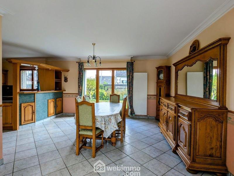 Maison - 158 m² - 7 pièces