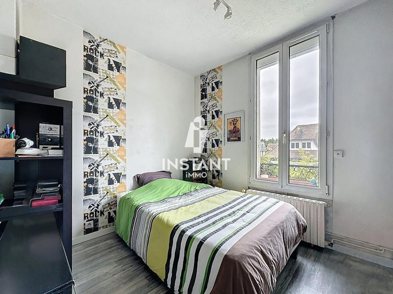 Maison - 85 m² - 5 pièces