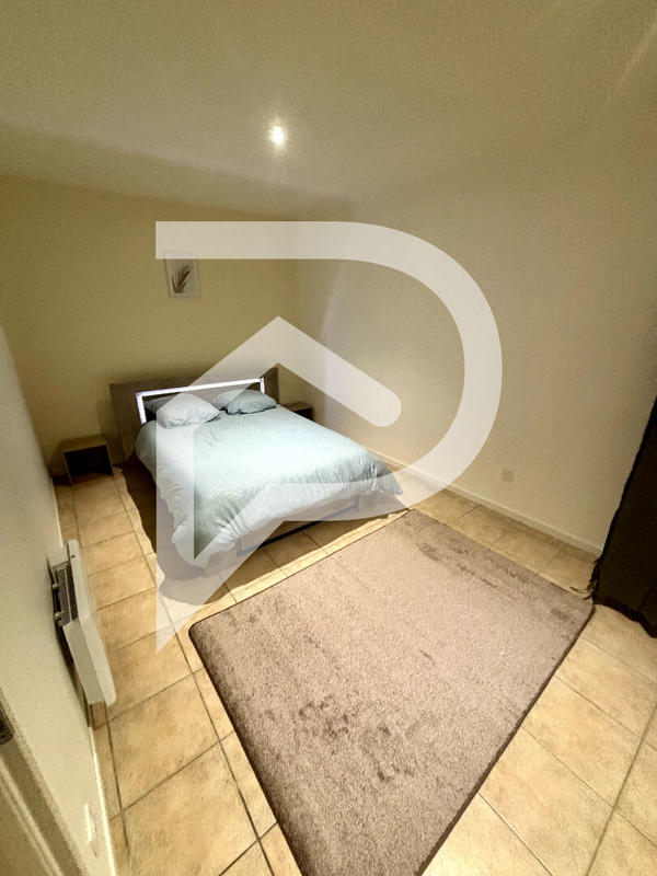 Immeuble - 9 pièces