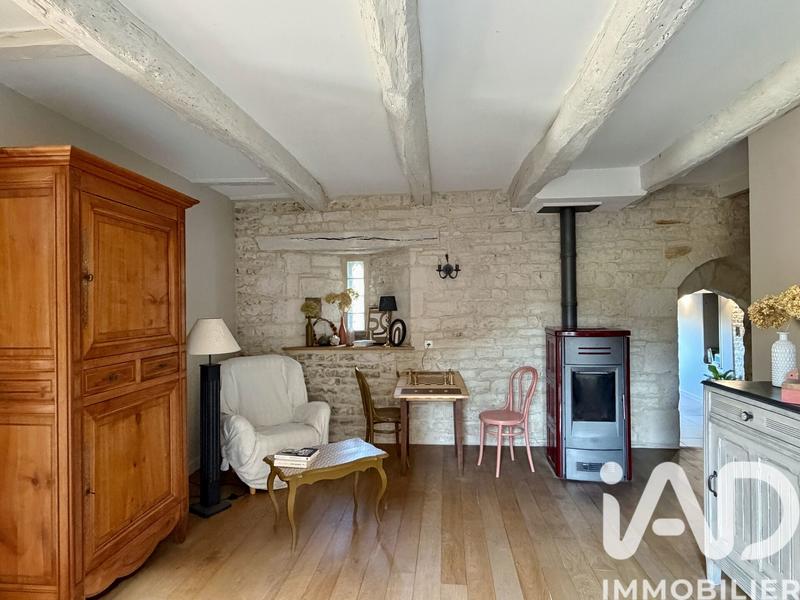 Maison - 212 m² - 8 pièces