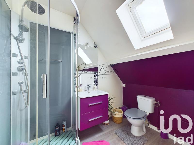 Maison - 260 m² - 7 pièces