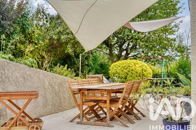 Maison - 130 m² - 7 pièces