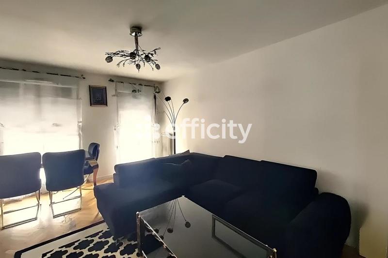 Appartement - 85 m² - 4 pièces