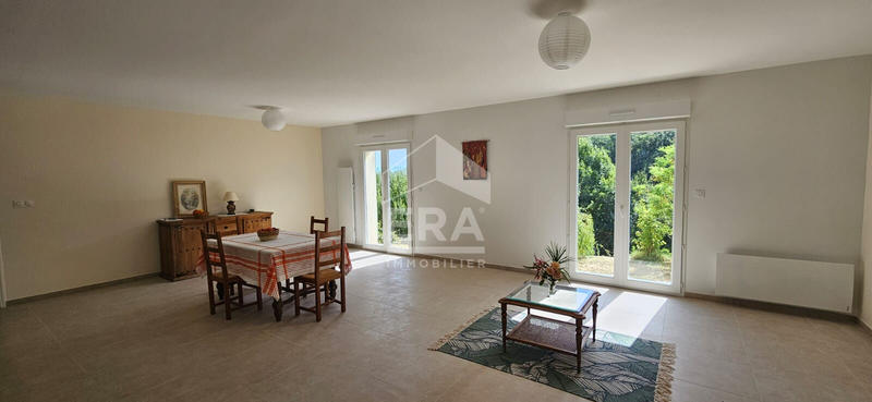 Maison - 174 m² - 6 pièces