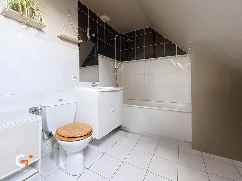 Maison - 101 m² - 6 pièces