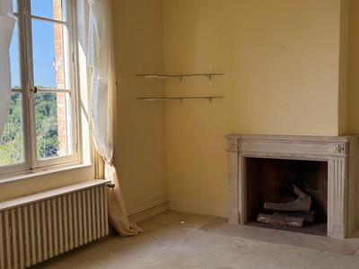 Appartement - 125 m² - 4 pièces