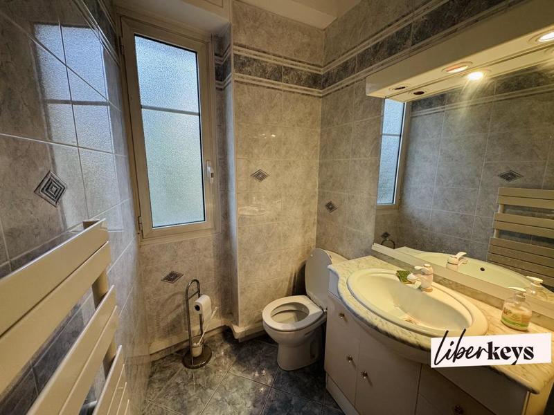 Appartement - 85 m² - 3 pièces