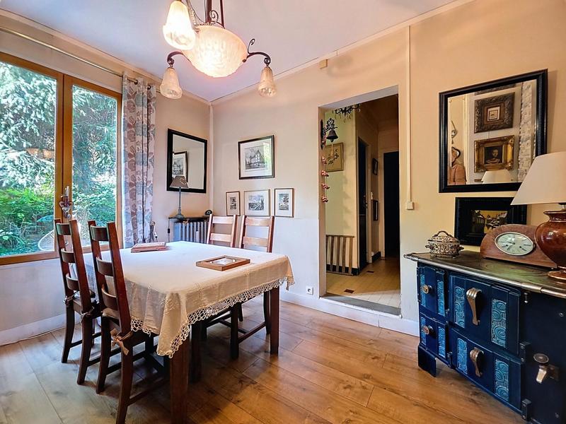 Maison - 120 m² - 7 pièces