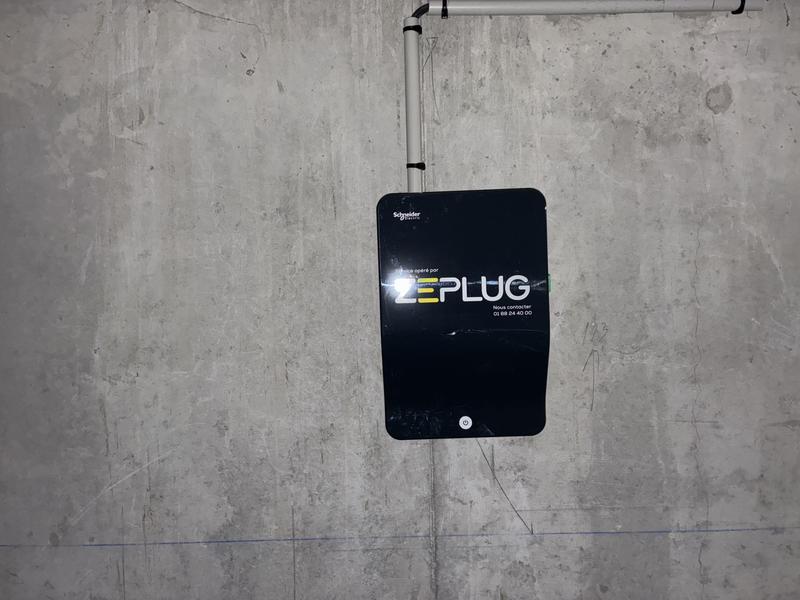 Parking / Garage - 11 m²