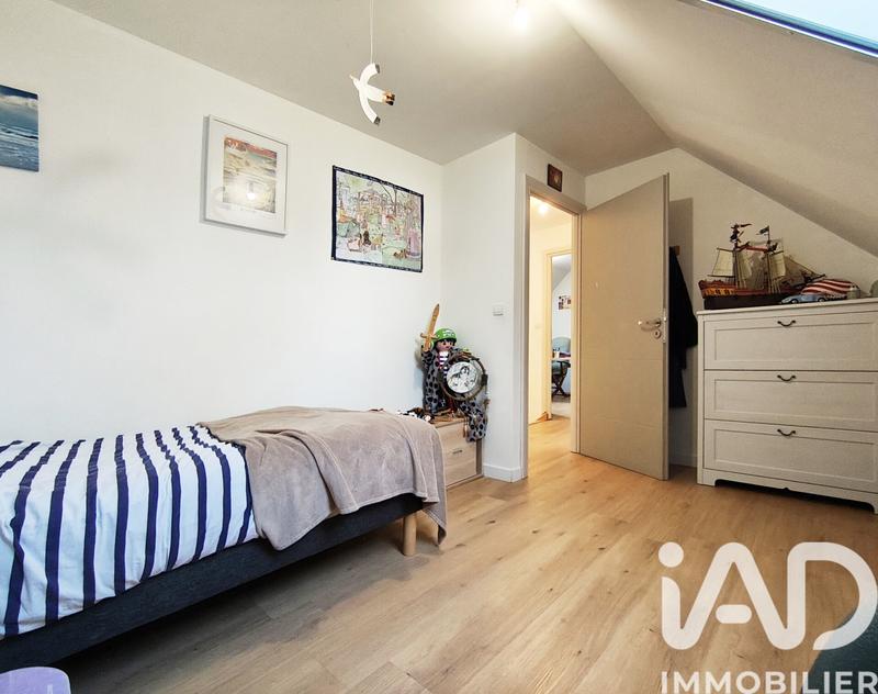 Maison - 90 m² - 6 pièces