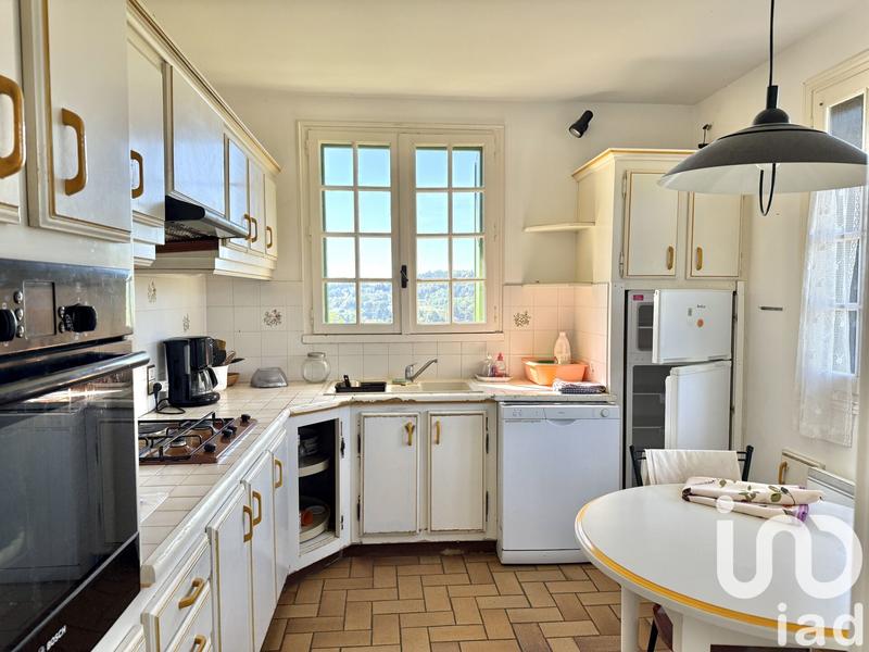 Maison - 160 m² - 9 pièces