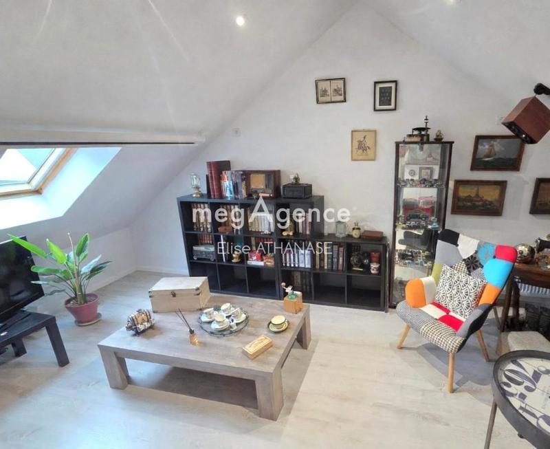 Maison traditionnelle - 135 m² - 6 pièces