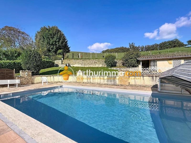 Maison - 160 m² - 5 pièces